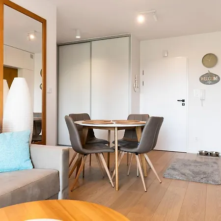 Blue Mare Posesja Kapitanska 70m Beach, Parking, Rowery Апартаменты