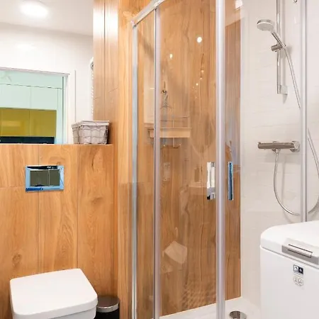 דירה Blue Mare Posesja Kapitanska A01, 70m Beach, Ogrodek, Parking, Rowery