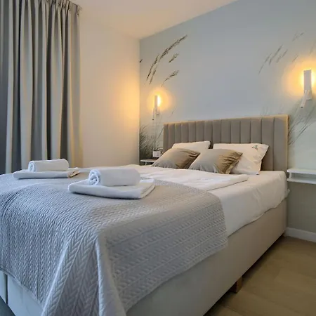 Blue Mare Posesja Kapitanska A01, 70m Beach, Ogrodek, Parking, Rowery * גרצי'יבובו
