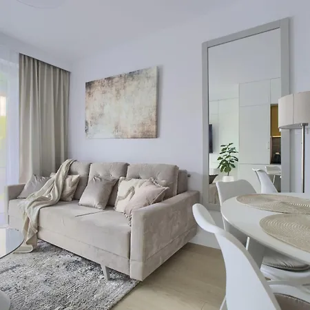 Blue Mare Posesja Kapitanska A01, 70m Beach, Ogrodek, Parking, Rowery דירה *