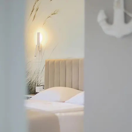 Blue Mare Posesja Kapitanska A01, 70m Beach, Ogrodek, Parking, Rowery דירה
